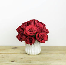 Load image into Gallery viewer, Rose Arrangement - Casaflor
